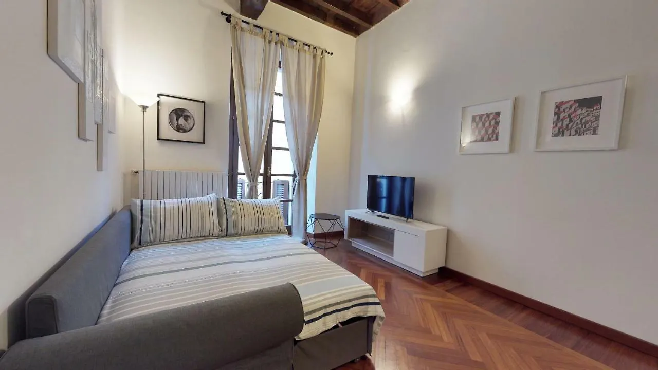 Hemeras Boutique Homes - Design Flat In Milan Fashion District 0*,